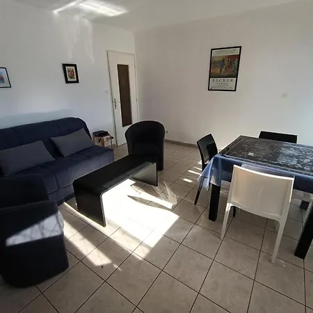 Saint Christophe - Traversant, Agreable Et Lumineux A 2 Pas De La Cure ! Mae-7244 公寓