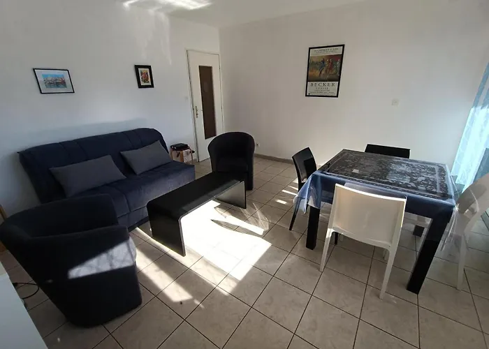 Saint Christophe - Traversant, Agreable Et Lumineux A 2 Pas De La Cure ! Mae-7244 Lejlighed