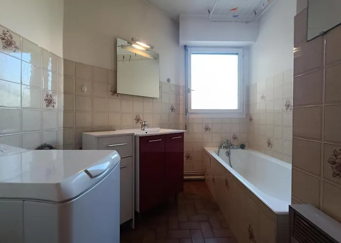 Saint Christophe - Traversant, Agreable Et Lumineux A 2 Pas De La Cure ! Mae-7244 * Экс-ле-Бен